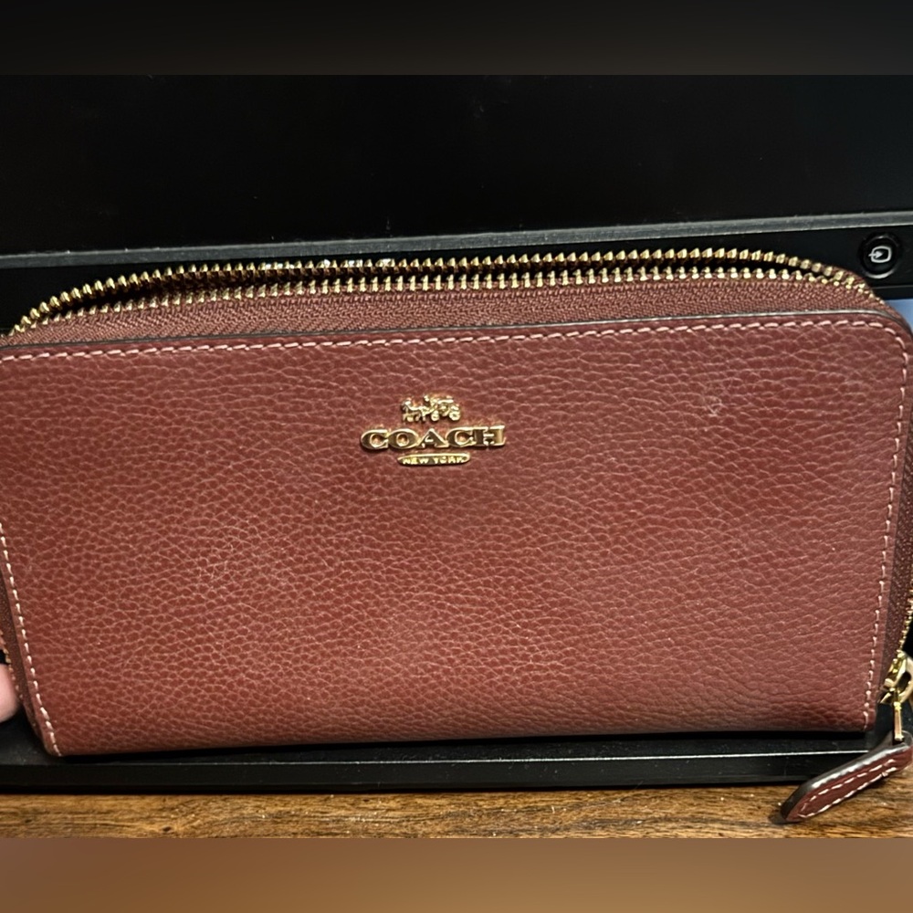 Coach Accordion Pebble Leather Wallet